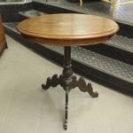 901 8552 LAMP TABLE